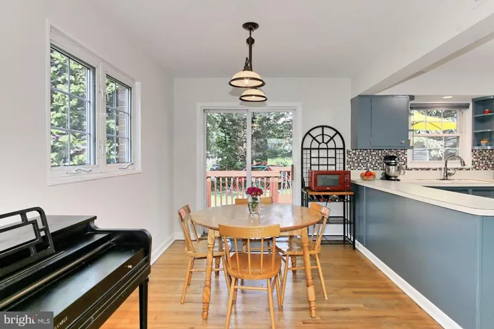 7116 Village Dr, Annandale, Virginia 22003