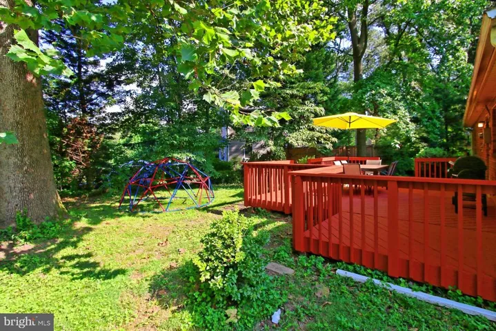 7116 Village Dr, Annandale, Virginia 22003