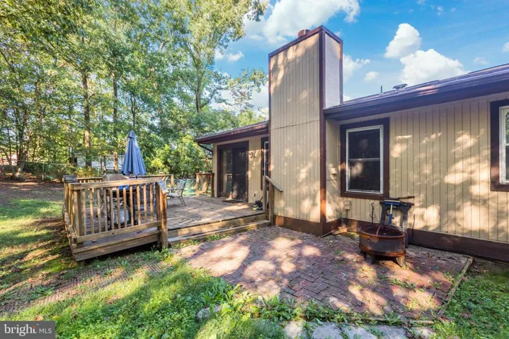 14980 Woodsman Ln, Woodbridge, Virginia 22193