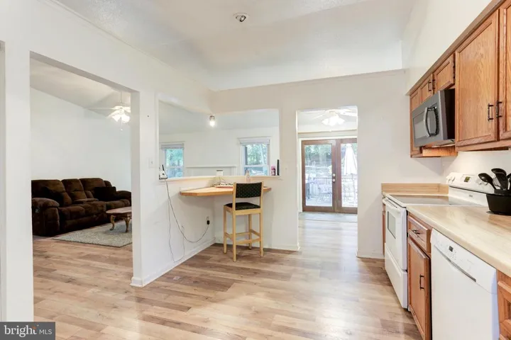 14980 Woodsman Ln, Woodbridge, Virginia 22193
