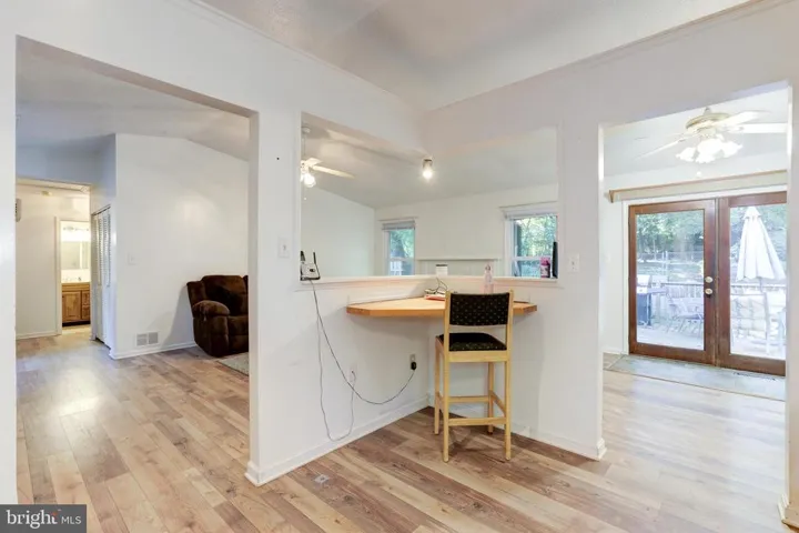14980 Woodsman Ln, Woodbridge, Virginia 22193