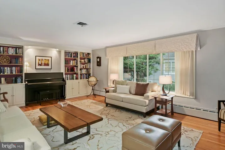 3621 N Kenilworth St N, Arlington, Virginia 22207