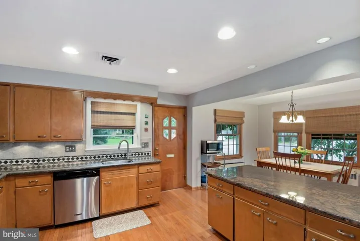 3621 N Kenilworth St N, Arlington, Virginia 22207