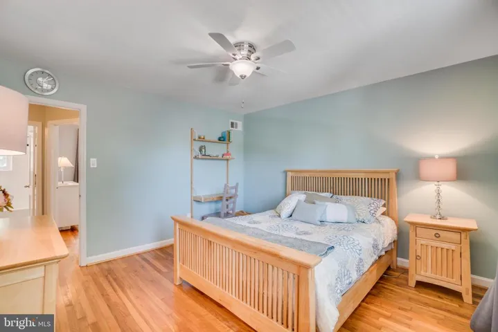 105 Mount Vernon Ave, Alexandria, Virginia 22301