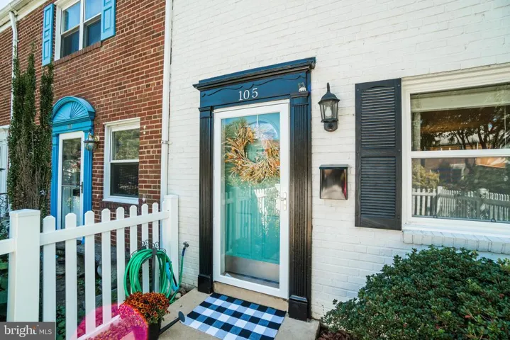 105 Mount Vernon Ave, Alexandria, Virginia 22301