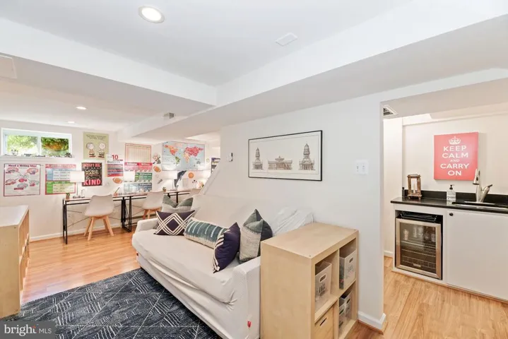 4717 24th Rd N, Arlington, Virginia 22207