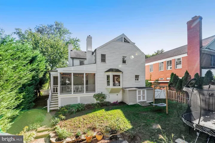 4717 24th Rd N, Arlington, Virginia 22207