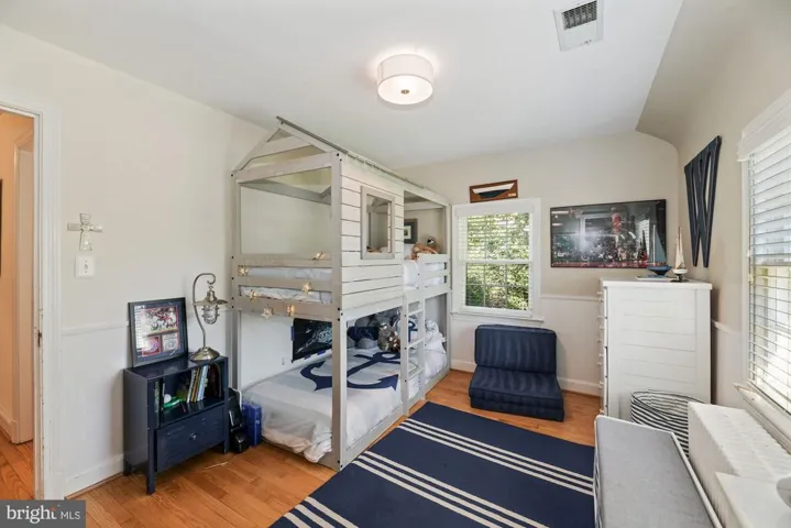4717 24th Rd N, Arlington, Virginia 22207