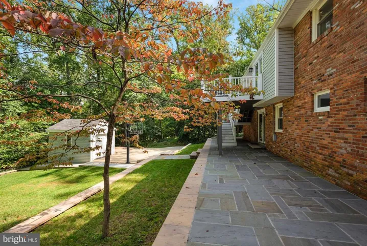 7052 Cindy Ln, Annandale, Virginia 22003