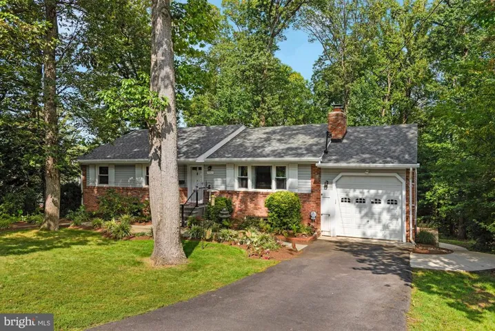 7052 Cindy Ln, Annandale, Virginia 22003