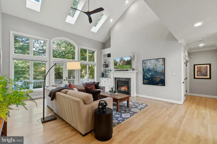 1163 Fieldview Dr, Reston, Virginia 20194