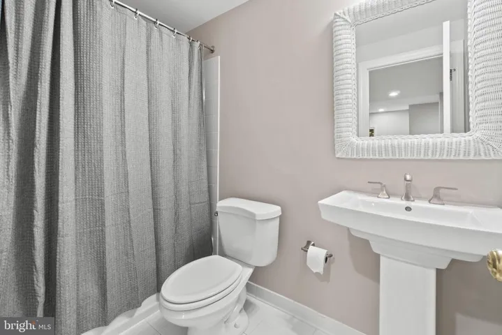 1163 Fieldview Dr, Reston, Virginia 20194