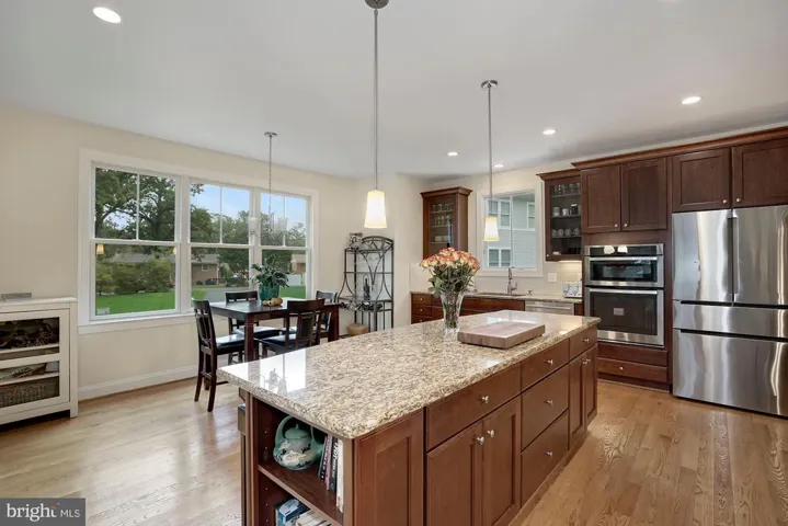 5659 Glenwood Dr, Alexandria, Virginia 22310