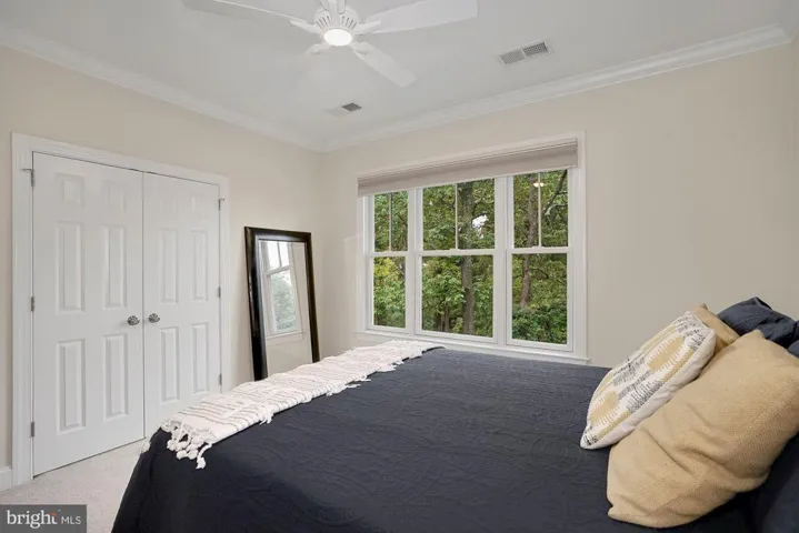 5659 Glenwood Dr, Alexandria, Virginia 22310