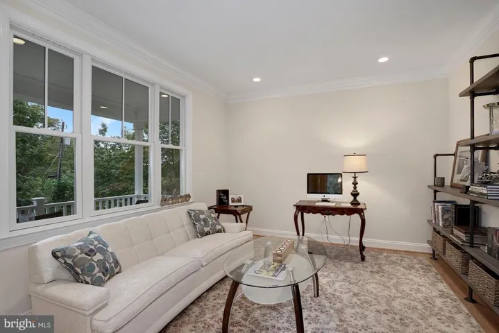 5659 Glenwood Dr, Alexandria, Virginia 22310