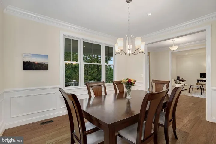 5659 Glenwood Dr, Alexandria, Virginia 22310