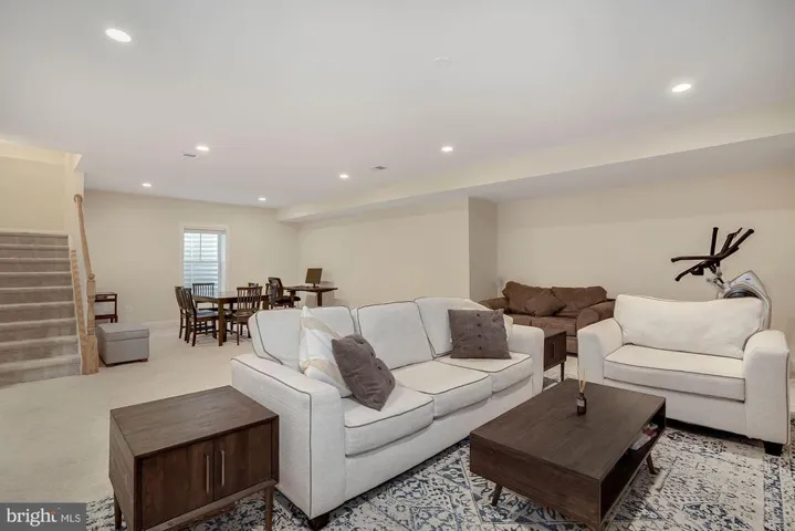 5659 Glenwood Dr, Alexandria, Virginia 22310