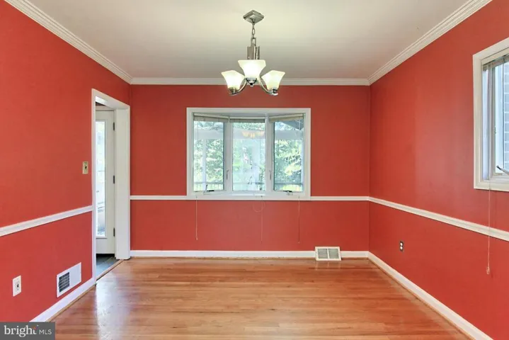 3106 Shadeland Dr, Falls Church, Virginia 22044