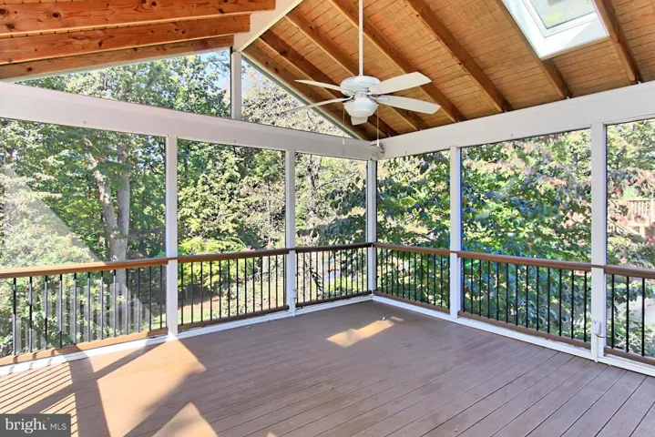 3106 Shadeland Dr, Falls Church, Virginia 22044