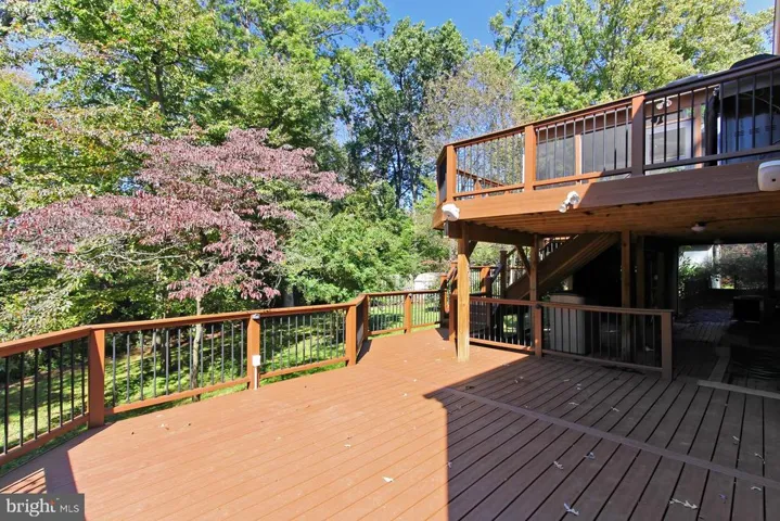 3106 Shadeland Dr, Falls Church, Virginia 22044