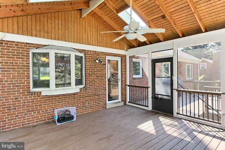 3106 Shadeland Dr, Falls Church, Virginia 22044