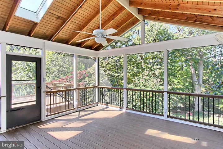 3106 Shadeland Dr, Falls Church, Virginia 22044