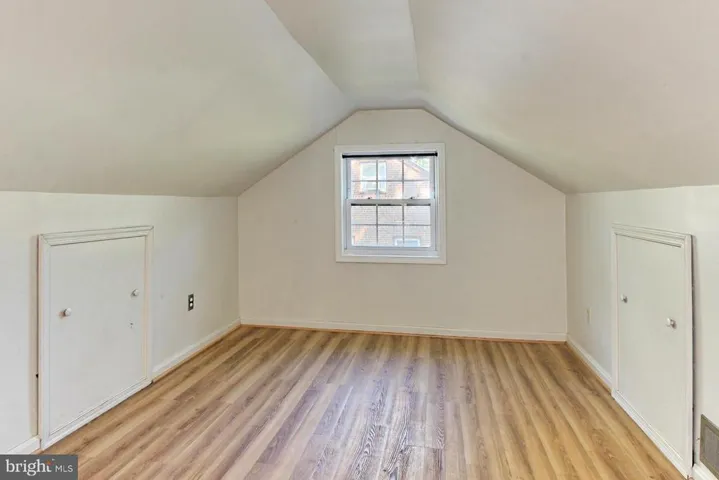 3106 Shadeland Dr, Falls Church, Virginia 22044