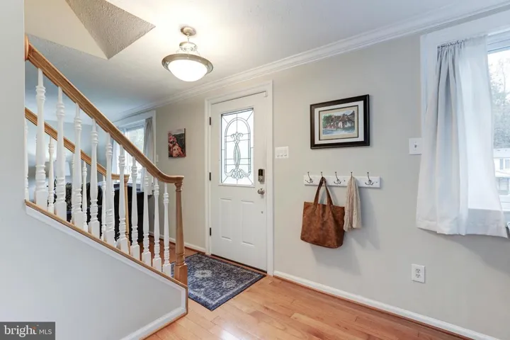 8106 Winter Blue Ct, Springfield, Virginia 22153