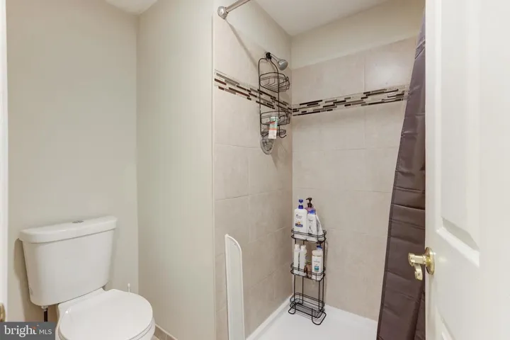 8106 Winter Blue Ct, Springfield, Virginia 22153