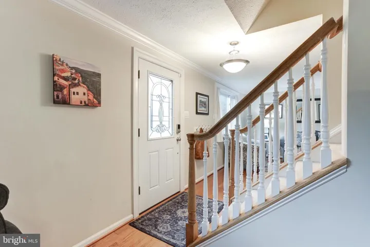 8106 Winter Blue Ct, Springfield, Virginia 22153