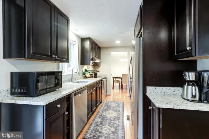 8106 Winter Blue Ct, Springfield, Virginia 22153