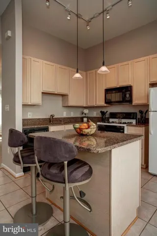 444 Clayton Ln, Alexandria, Virginia 22304