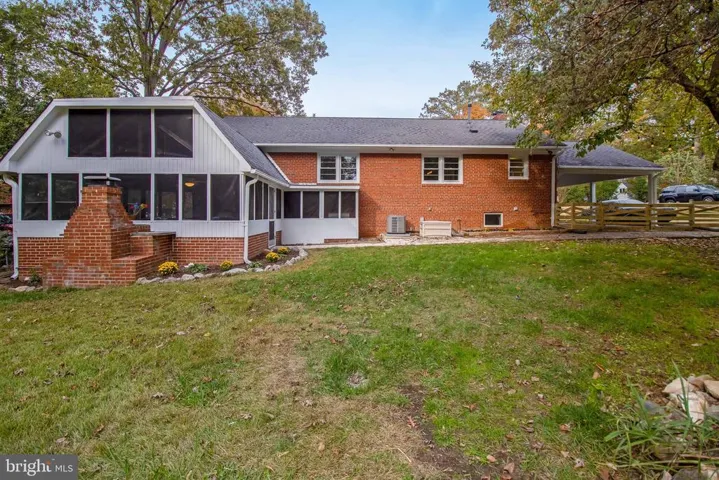 4007 Woodley Dr, Alexandria, Virginia 22309
