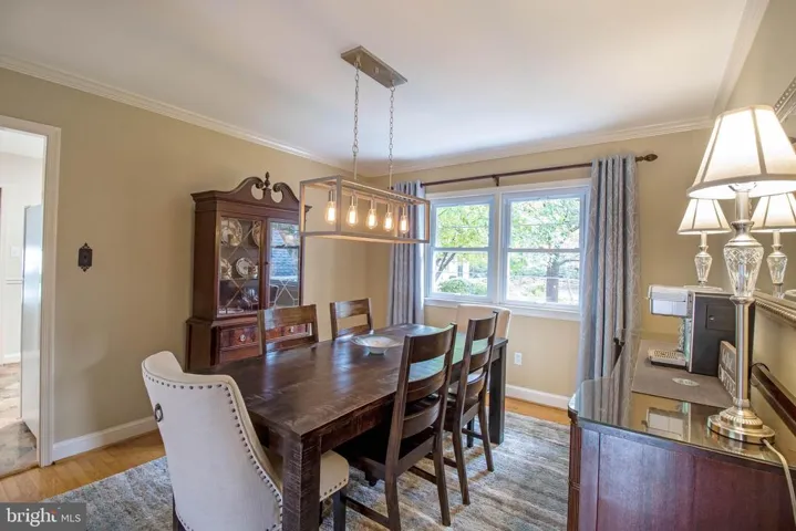 4007 Woodley Dr, Alexandria, Virginia 22309