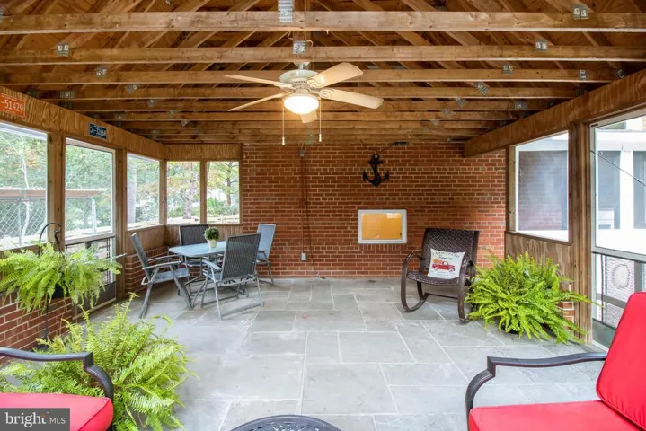 4007 Woodley Dr, Alexandria, Virginia 22309