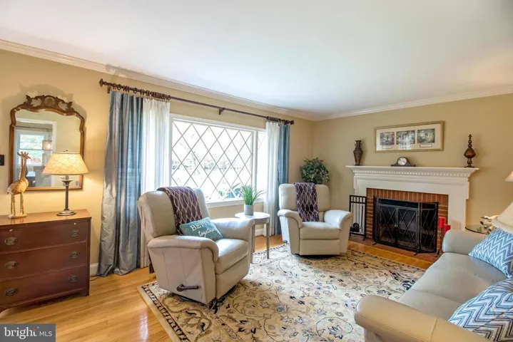 4007 Woodley Dr, Alexandria, Virginia 22309