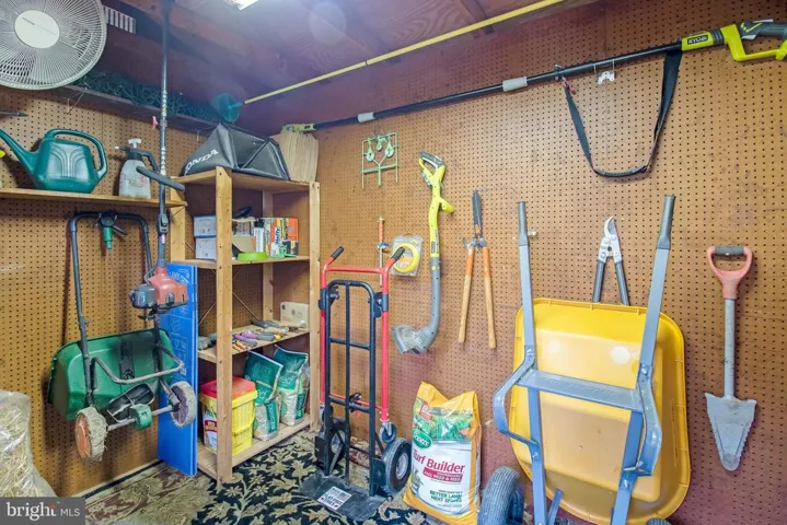 4007 Woodley Dr, Alexandria, Virginia 22309