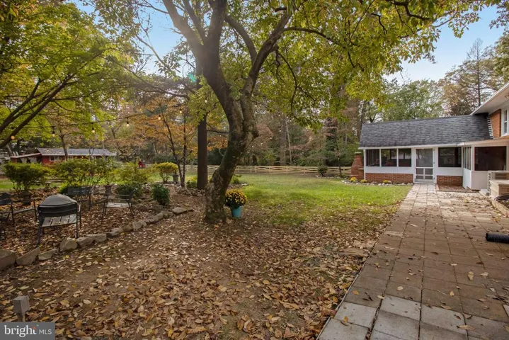 4007 Woodley Dr, Alexandria, Virginia 22309