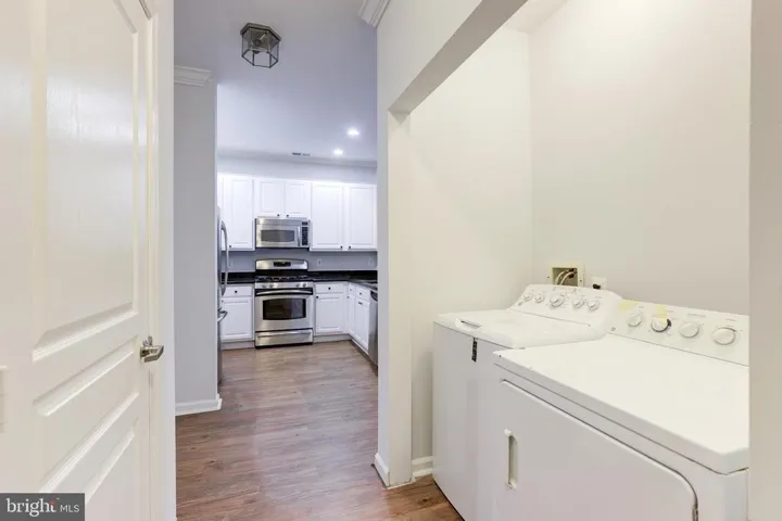 12000 Market St #382, Reston, Virginia 20190