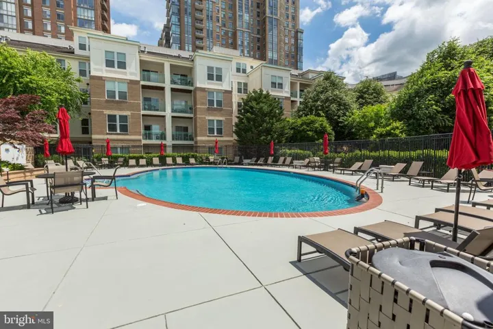 12000 Market St #382, Reston, Virginia 20190