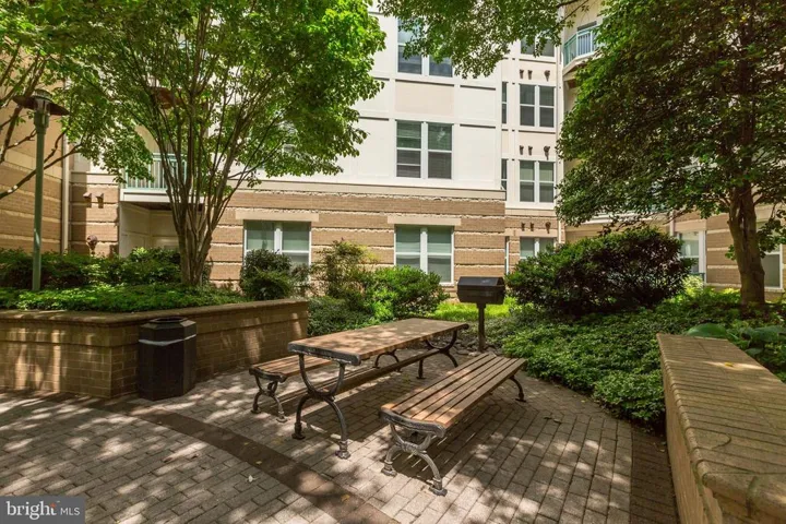 12000 Market St #382, Reston, Virginia 20190