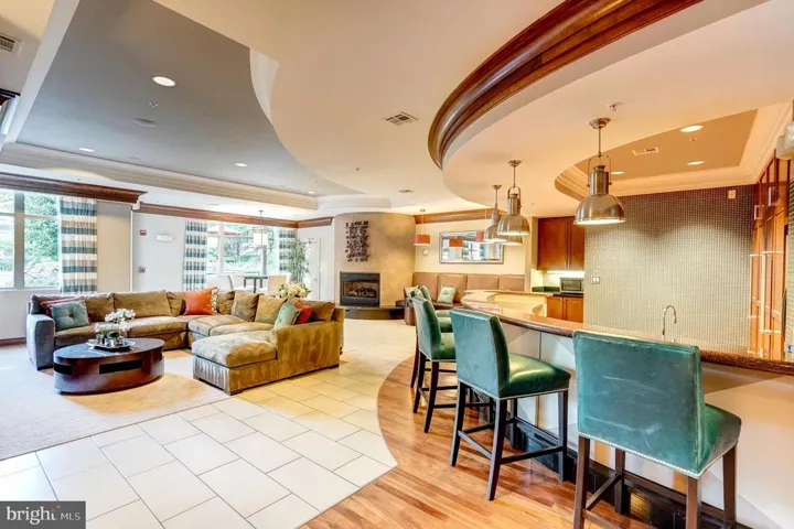 12000 Market St #382, Reston, Virginia 20190