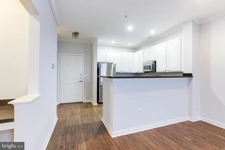 12000 Market St #382, Reston, Virginia 20190