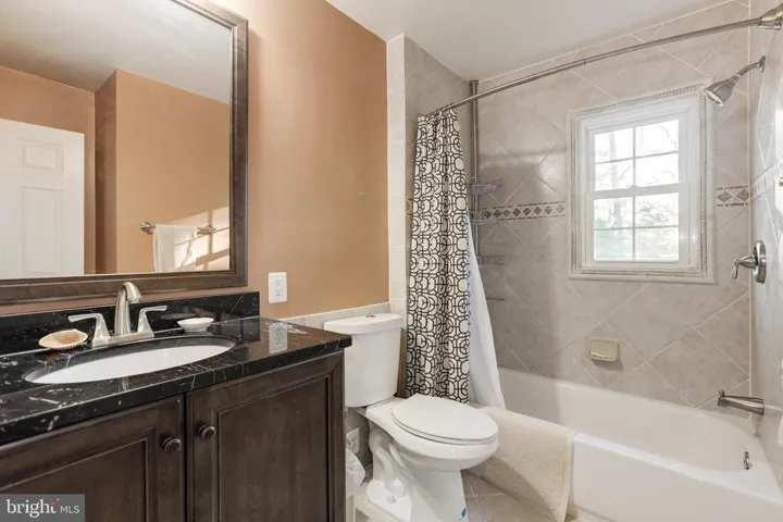 7039 Calamo St, Springfield, Virginia 22150