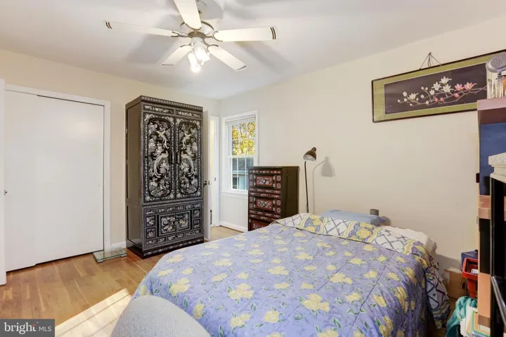 7039 Calamo St, Springfield, Virginia 22150
