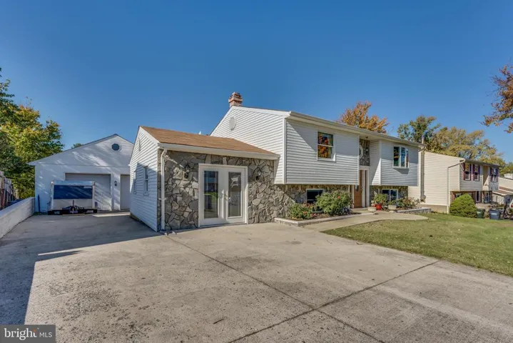 113 N Garfield Rd, Sterling, Virginia 20164
