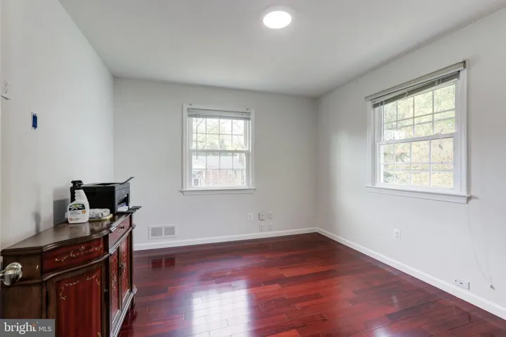 1348 Macbeth St, Mclean, Virginia 22102