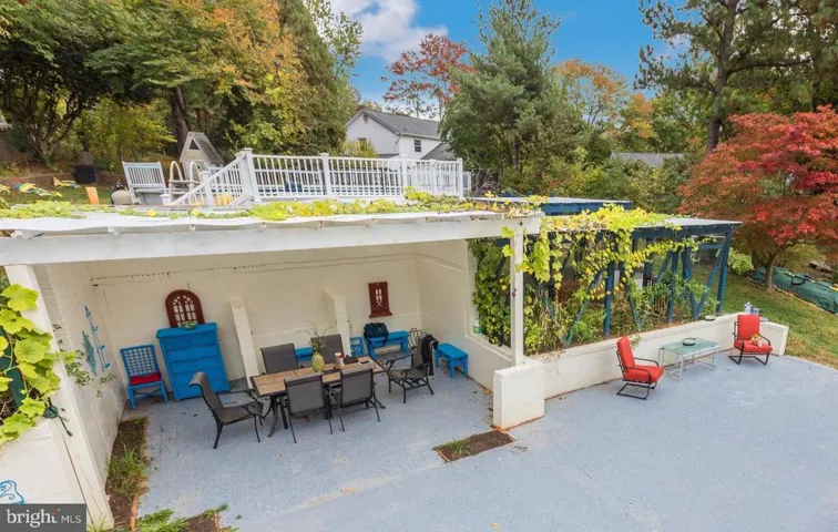 1348 Macbeth St, Mclean, Virginia 22102