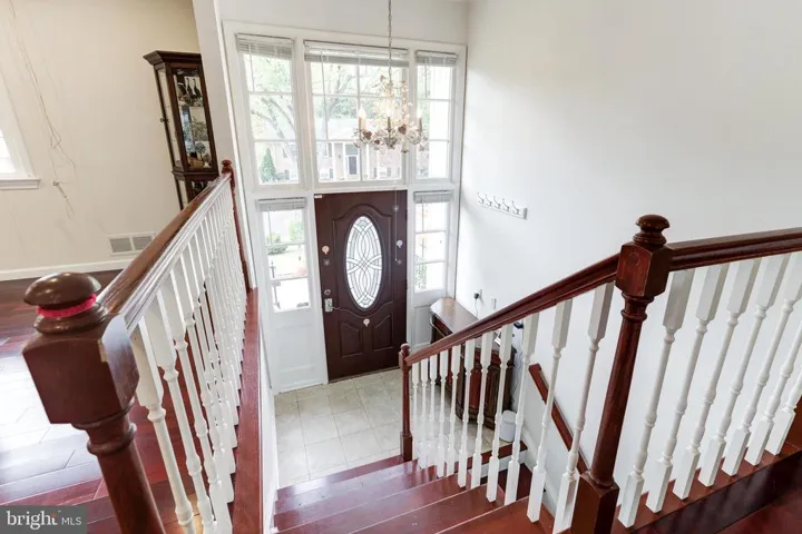 1348 Macbeth St, Mclean, Virginia 22102