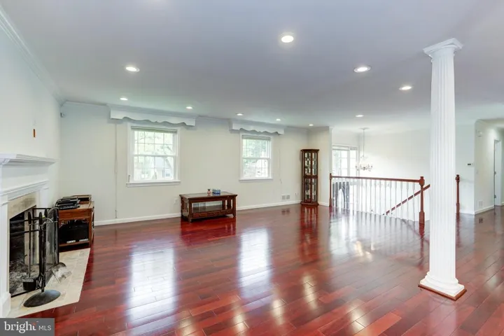1348 Macbeth St, Mclean, Virginia 22102